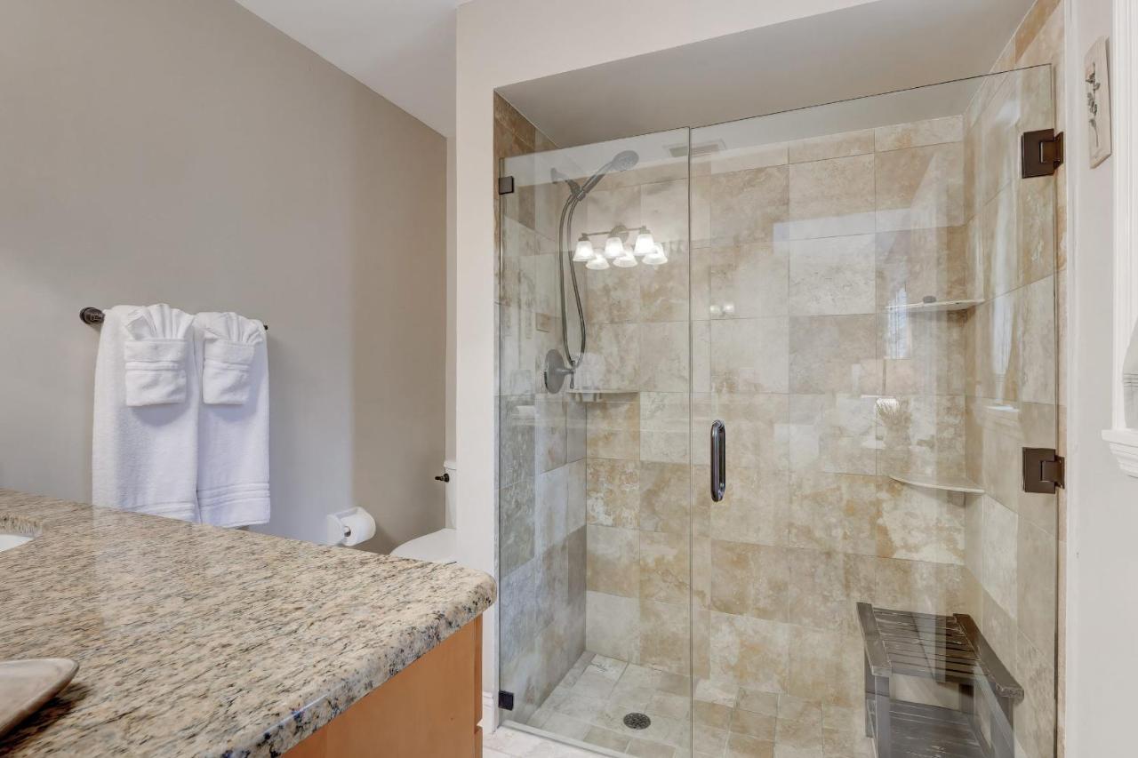 Pet Friendly Pool Home In River Reach Of Naples Fl Kültér fotó